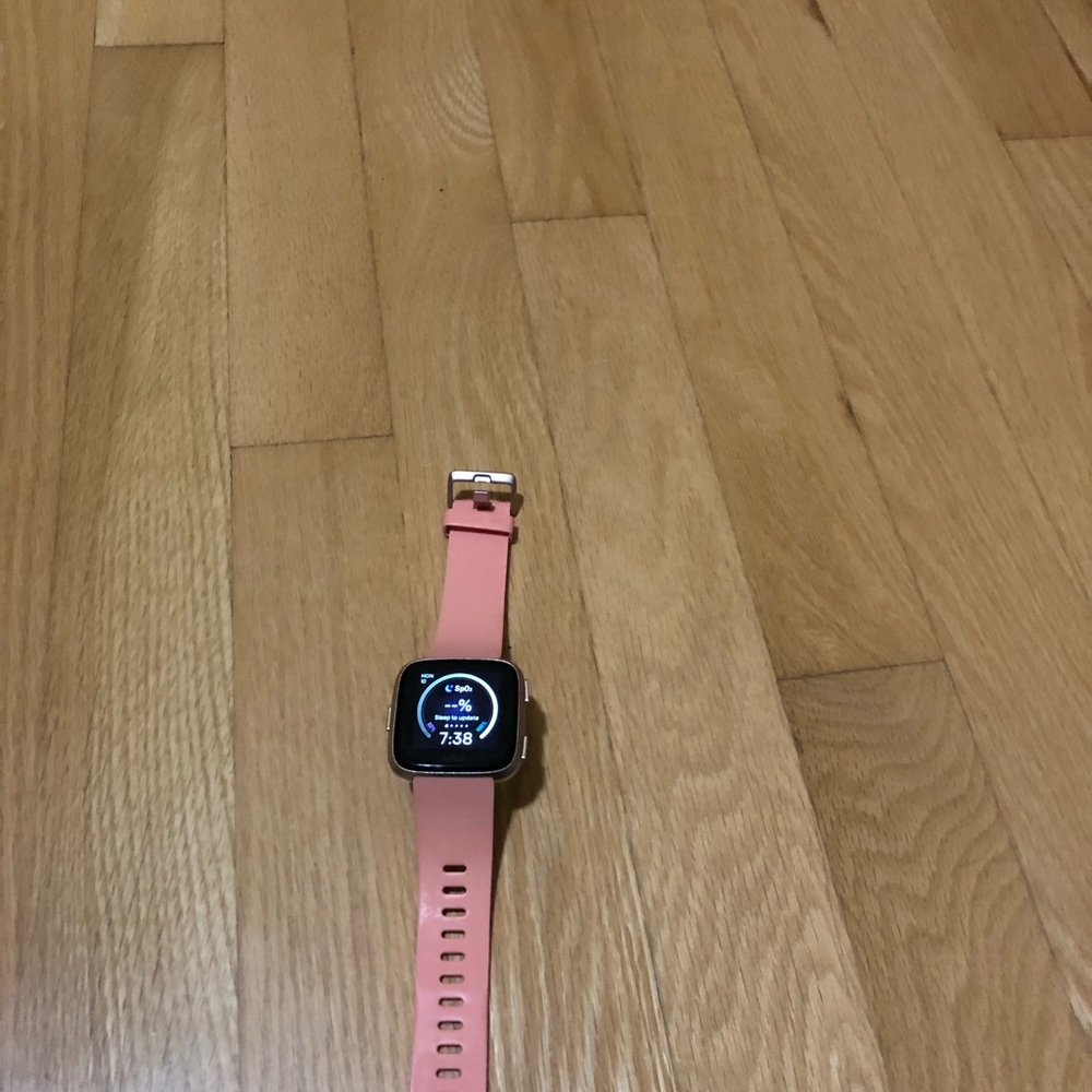 Fitbit Versa - Picture 3 of 3